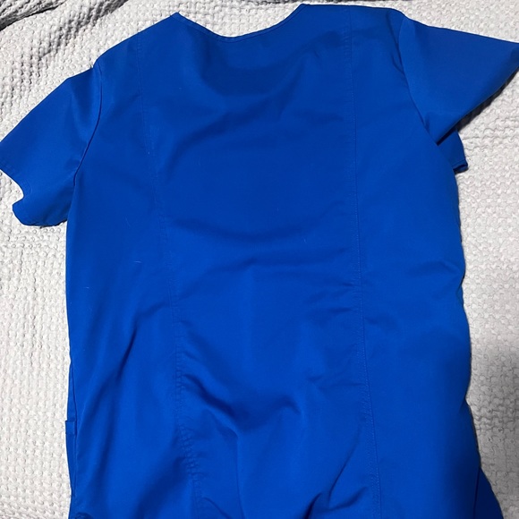 Scrub top - Picture 3 of 3